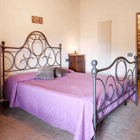 Fonte - Nobile - Borgo La Civitella By Interhome Роккастрада
