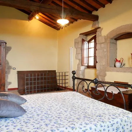 Fonte - Nobile - Borgo La Civitella By Interhome